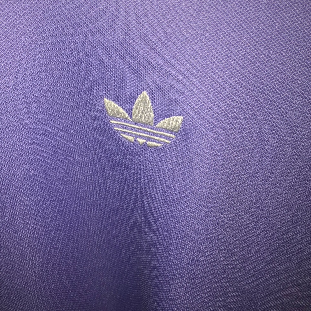 Sweater - Picture 3 of 4